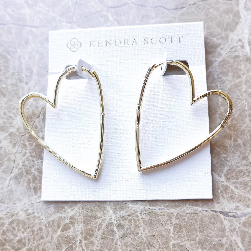 Kendra Scott Gold Minimalist Heart Earrings